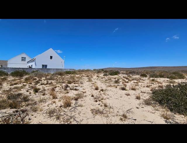 LAND FOR SALE IN GOLDEN MILE